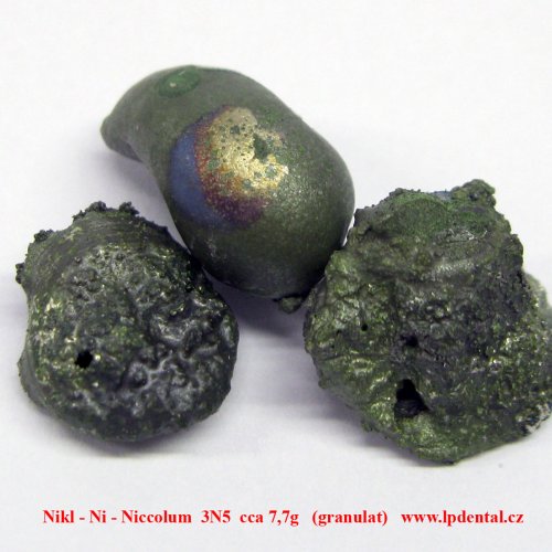 Nikl - Ni - Niccolum  Nickel pellets - melted by electromagnetic induction with oxide sufrace.