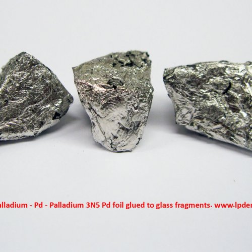 Palladium - Pd - Palladium 3N5 Pd foil glued to glass fragments. 2.jpg