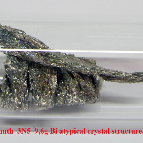 Bismut-Bi-Bismuth  3N5  9,6g Bi atypical crystal structure..jpg