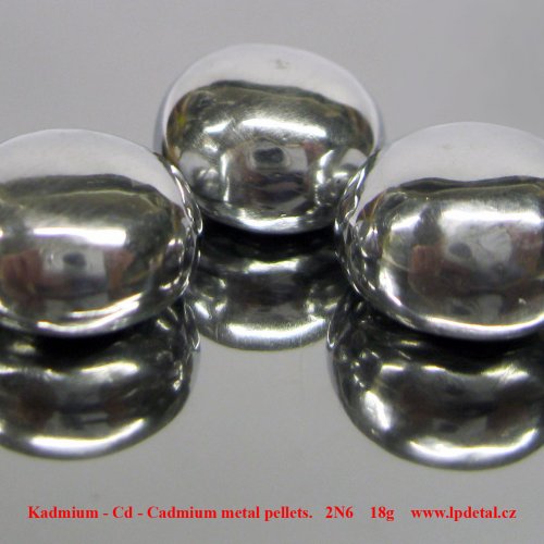 Kadmium - Cd - Cadmium metal pellets..jpg
