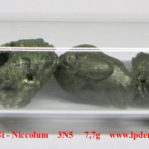 Nikl - Ni - Niccolum Nickel pellets - melted by electromagnetic induction with oxide sufrace.