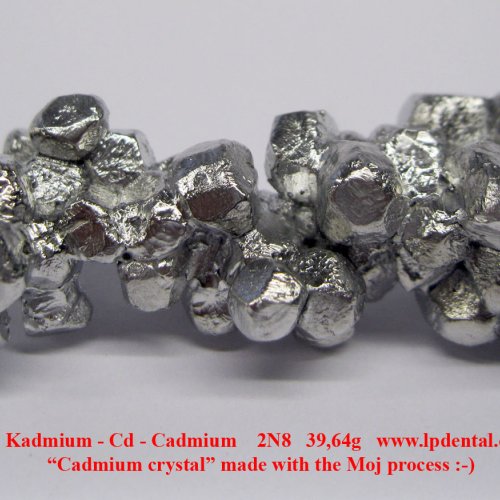 Kadmium-Cd-Cadmium crystal made with the Moj process 7.jpg