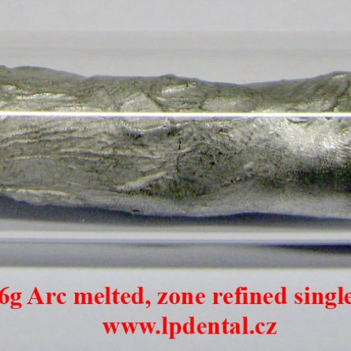 Indium - In - Indium 4N5  25,6g Arc melted, zone refined single crystal. Sample-etched surface. 3.jp