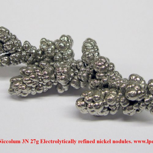 Nikl-Ni-Niccolum 3N 27g Electrolytically refined nickel nodules. 2.jpg
