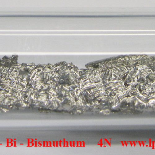 Bismut - Bi - Bismuthum    Crastalline fragment