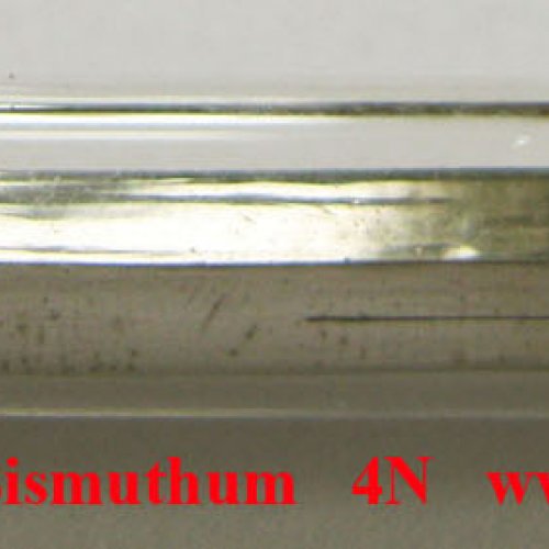 Bismut - Bi - Bismuthum Sample-glossy surface.