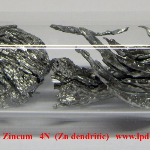 Zinek 2 - Zn - Zincum   4N  Zinc metal dendritic sample piece.