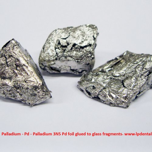 Palladium - Pd - Palladium 3N5 Pd foil glued to glass fragments. 1.jpg